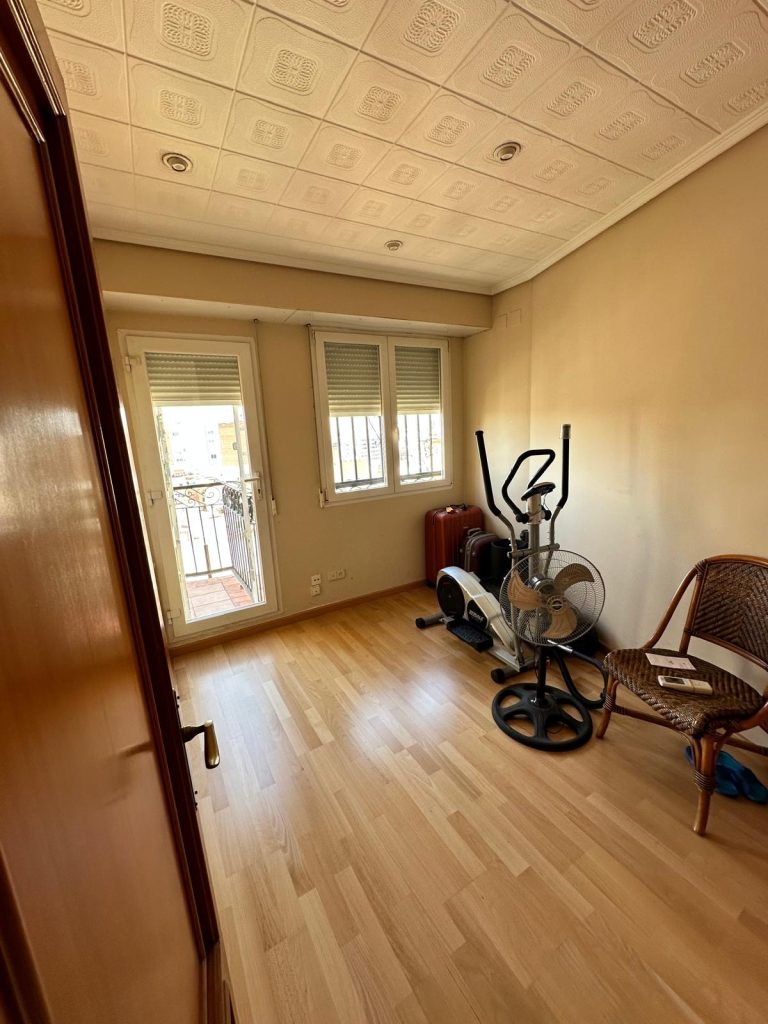 85370279-d93b-4366-b0b5-58bfd978c4a4