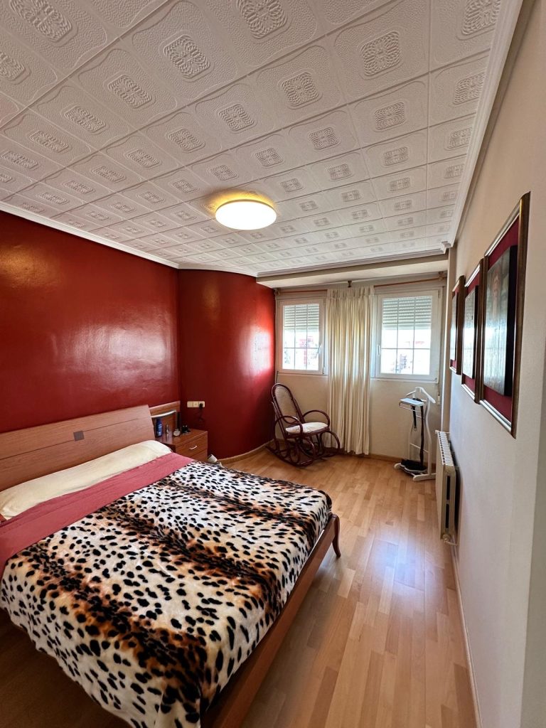 dd33bdb8-2b18-45df-890b-6b11d7638a6c