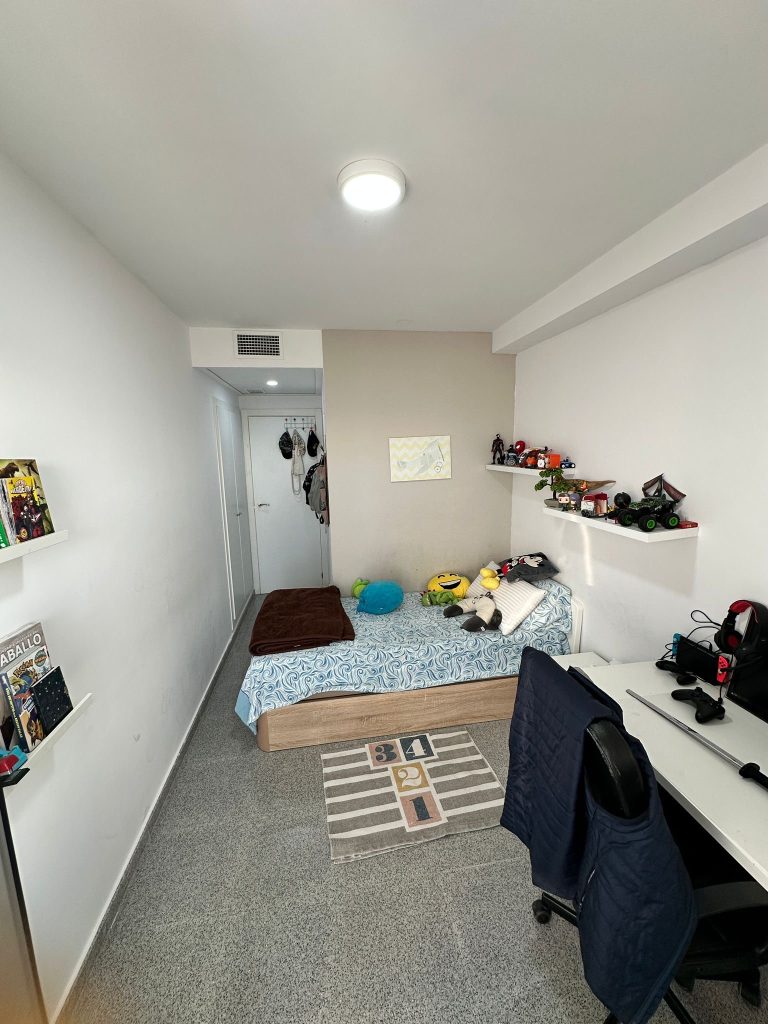 0a5c4e89-90e6-44f0-b7ee-c2ff977568d5