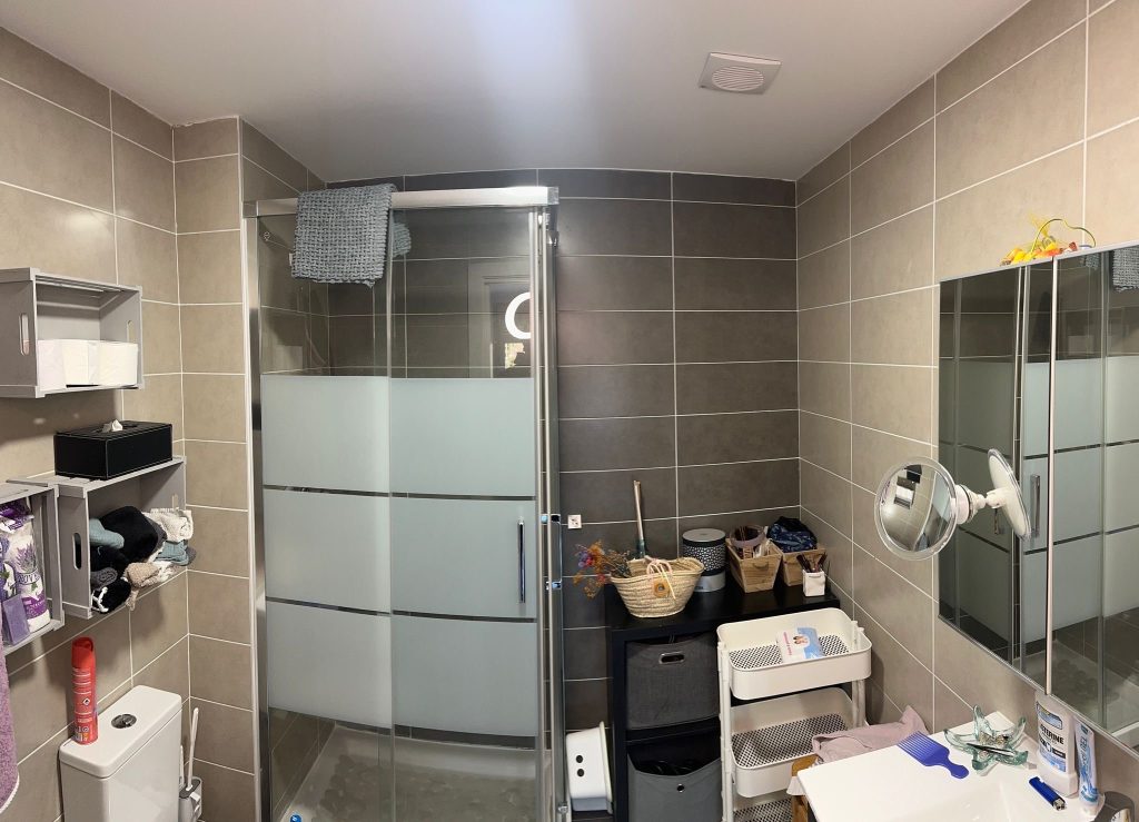 7bd341f0-0493-47f5-8572-97fca9587b4d