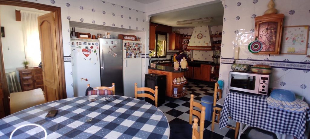 WhatsApp Image 2025-06-16 at 09.12.06 (1)