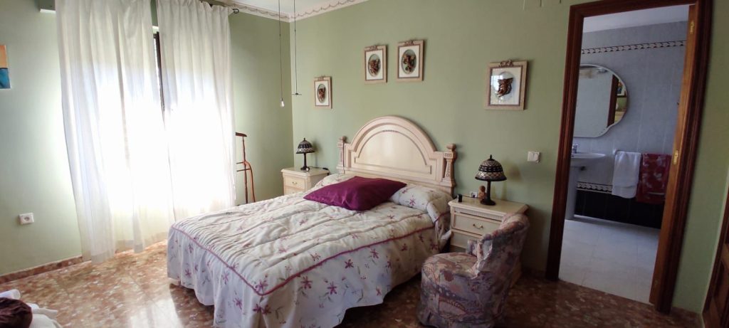 WhatsApp Image 2025-06-16 at 09.12.08 (2)