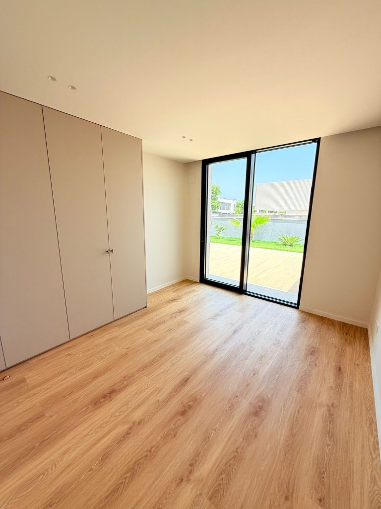 1069cd3f-3294-4dc4-abc9-c9fc8ebd3632