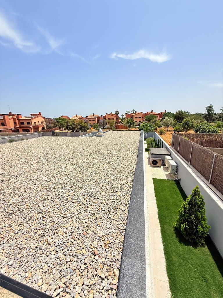 5cdf5dbb-f5e3-4085-bcc6-06300b7f3593