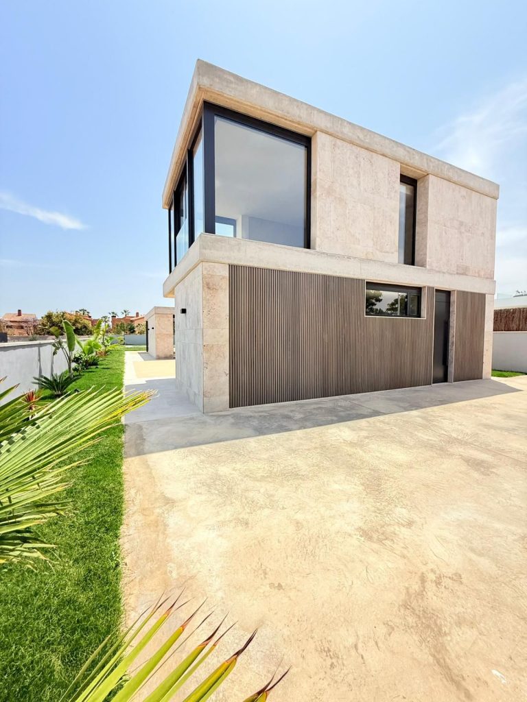 878c6294-872f-4423-ac74-dcd94c39bb4c