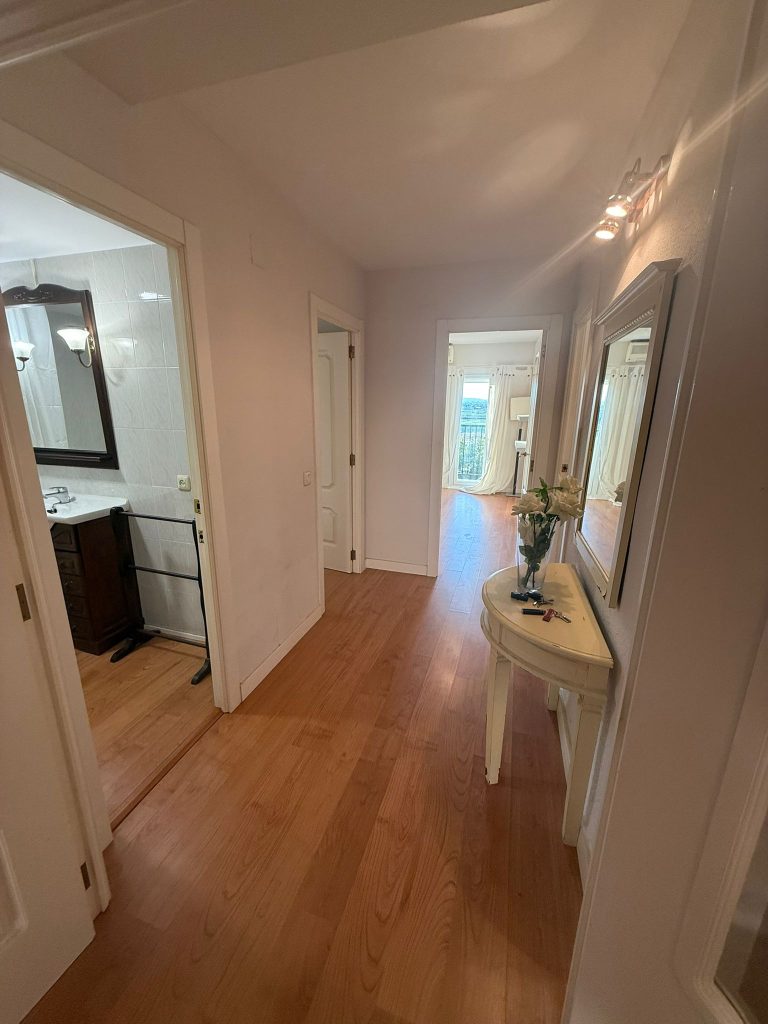 e49d5563-69cb-4bf7-8e8b-6a08318c589f