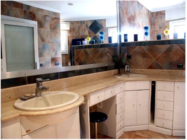 74de9d4d-2706-4ad4-8c04-ea177798398c